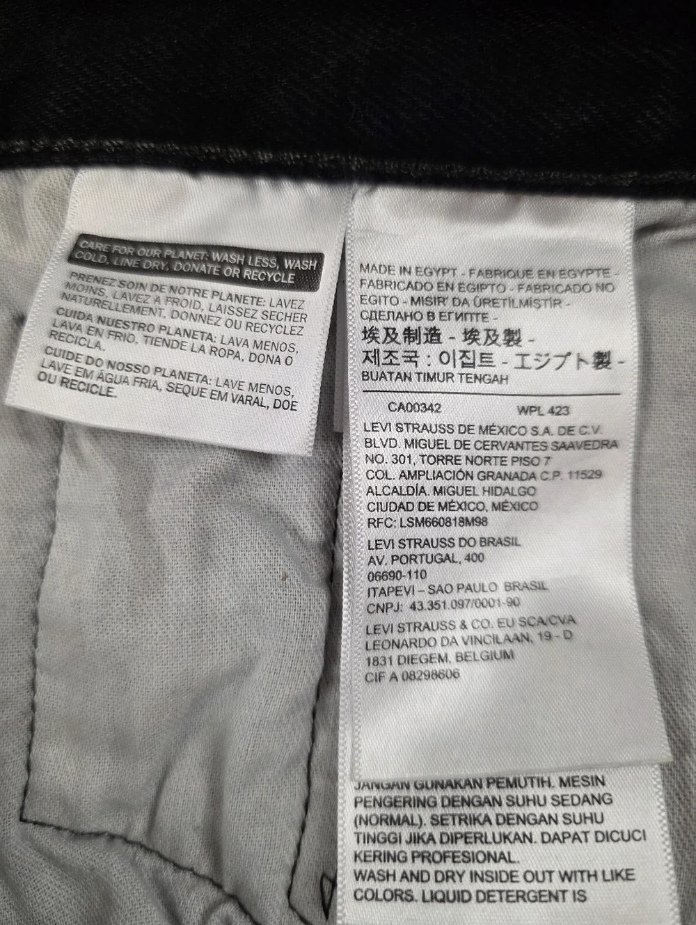 Levi’s 501 Black Wash Straight Leg Jeans Button Fly W40 L34 Classic Fit Cotton